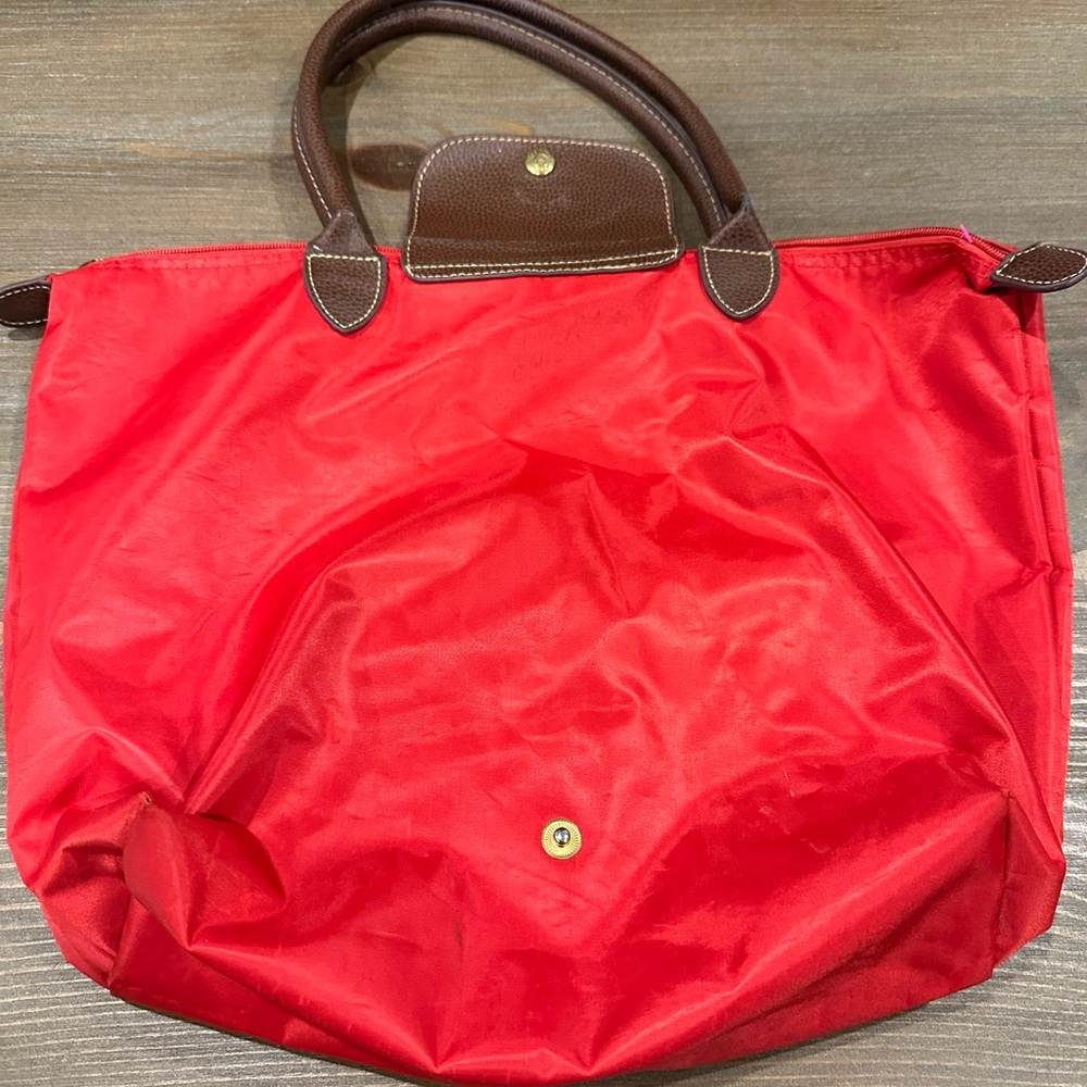 Red Medium Le Pliage Longchamp with Short Straps - Picture 2 of 9